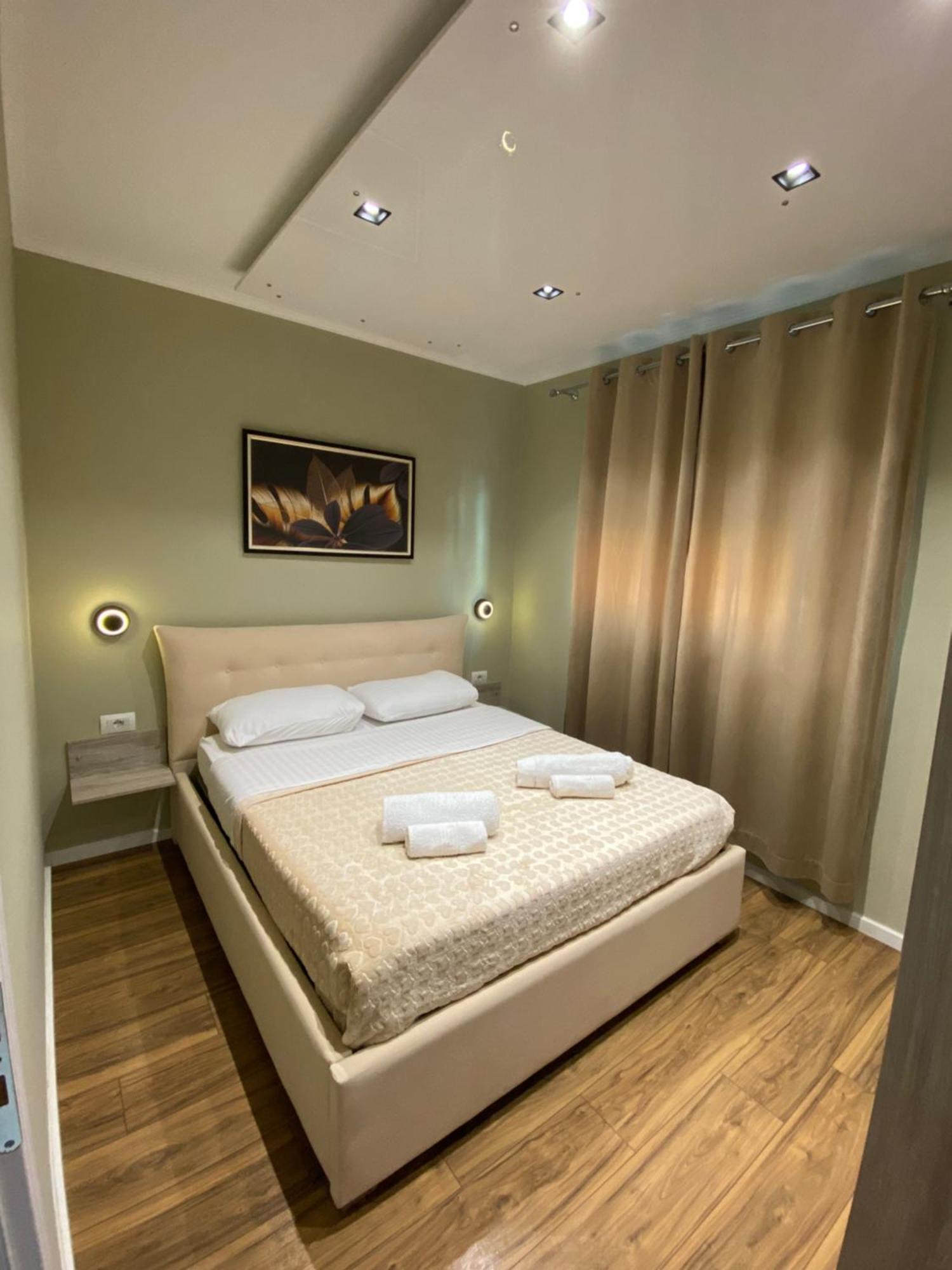 Novs Apartment3 Гірокастра Екстер'єр фото